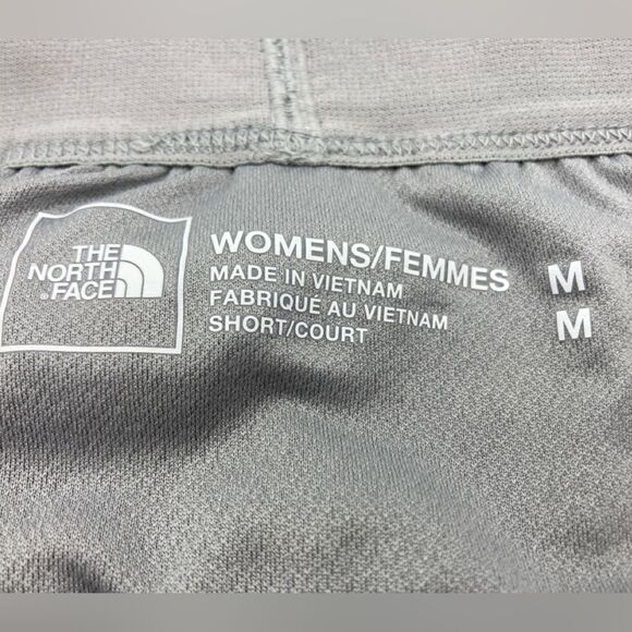 NWT The North Face Women’s Wonder Short Size M - Picture 8 of 10